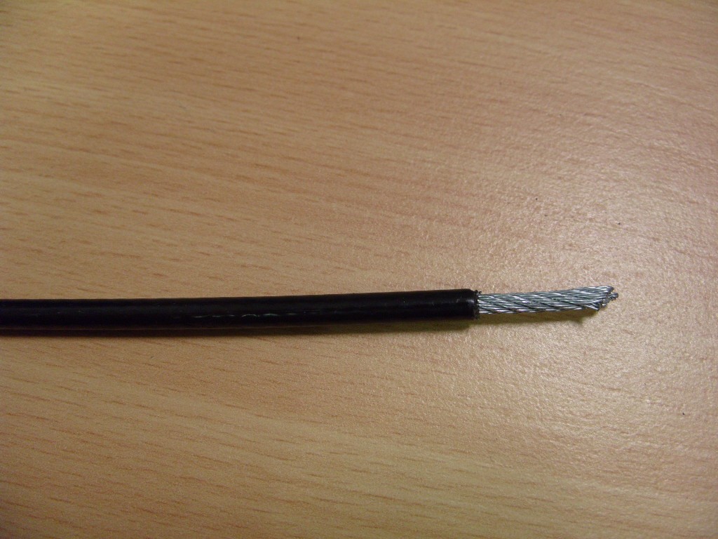 Mètre de Cable Acier Gainé, Noir, Ø 3 mm, Fini Ø 5 mm - ALPRECH FILETS