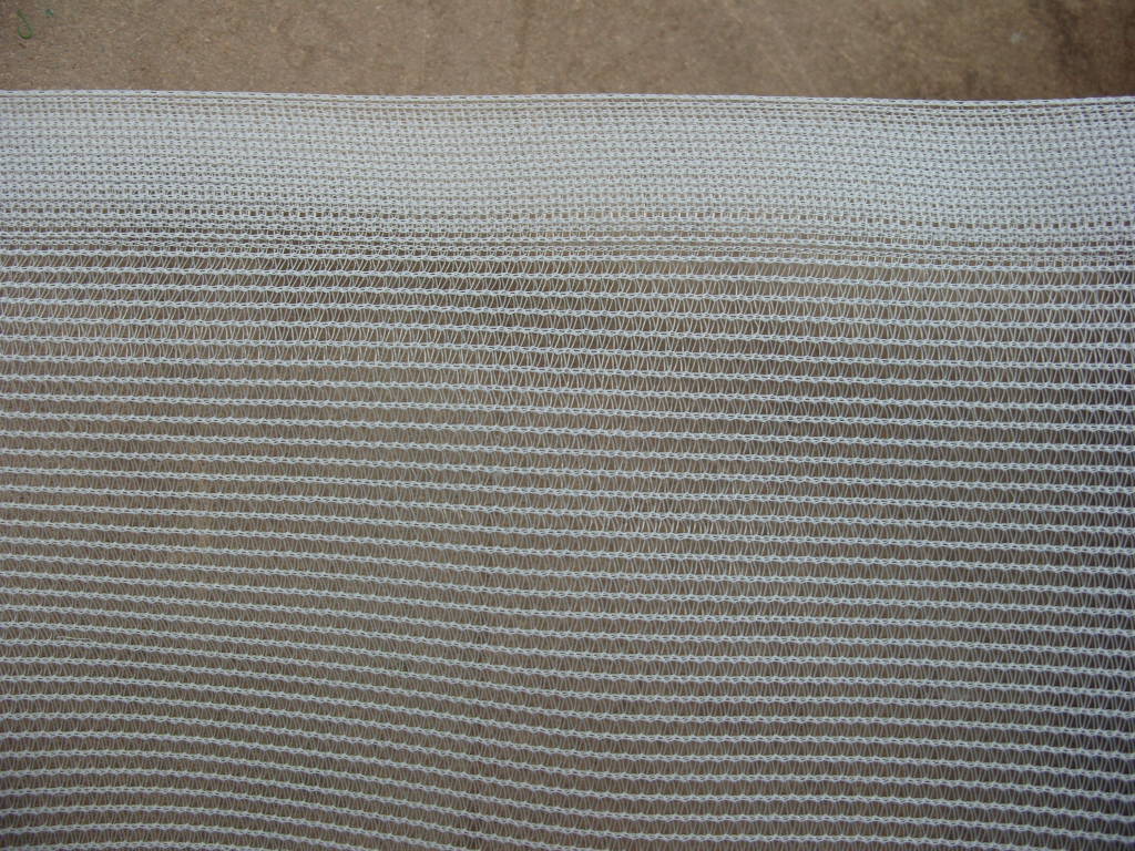 Filet de protection de culture, blanc, "BV110" mailles 1 x 1 mm Filet de protection de culture, blanc, "BV110" mailles 1 x 1 mm